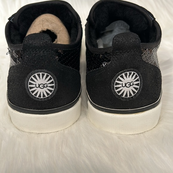 UGG Laela Sparkle Sneakers NEW IN BOX - Picture 10 of 12
